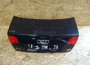 Audi A4 B7 sedan klapa bagażnika 2
