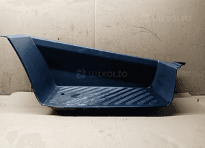 Osłona stopnia stopień drzwi lewy Mercedes Sprinter A9016862228 A9016861528 4