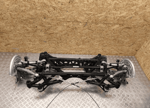 BMW M2 F87 M3 F80 M4 F82 F83 TYLNE ZAWIESZENIE KOŁYSKA ZWROTNICE WAHACZE 1