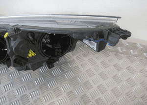 Lampa przednia przód lewa prawa ford kuga MK2 lift xenon czarna 2016-2019 rok 15