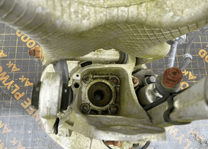 BMW F15 F16 Zwrotnica piasta tył Lewa - 16288 3