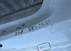 MERCEDES B 246 AMG zderzak tył tylny pdc zaślepka ucha holowniczego klapka 6