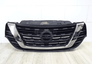 Nissan NV300 grill atrapa nissan grill atrapa 1