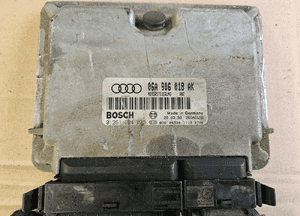 VW Golf 4 IV Audi A3 Seat Leon  1.8 20V komputer sterownik silnika 06A906018AK 1