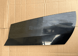 Osłona zewnętrzna słupka D lewa FK72-29149 Land Rover Discovery Sport L550 1