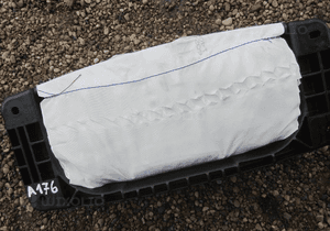 MERCEDES A 176 poduszka pasażera air bag oryginał 1