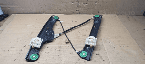 Mechanizm podnośnik szyby lewy przód BMW E90 E91 7060265S 7140587E 4