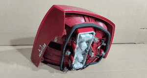 Lampa prawa lewa tył tylna skoda octavia ii 2 hb 6