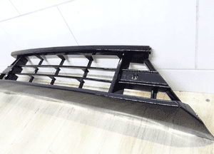 Volvo XC60 ii lift r-design kratka zderzaka 32234959 4
