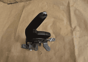 DŹWIGNIA HAMULCA RĘCZNEGO NISSAN MICRA K14 1