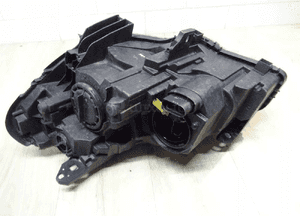 Lampa prawa mercedes b-klasa W246 A2468200261 9