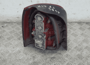 Lampa tylna prawa audi A4 B5 lift kombi 2
