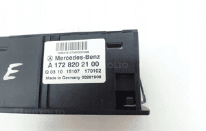 GNIAZDO USB HUB MERCEDES W156 W176 W117 3