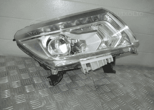 LAMPA PRZEDNIA PRZÓD PRAWA NISSAN NAVARA 4 IV FULL LED 2015-2020 3