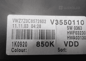 Licznik zegar vw golf v 5 1.6 benzyna 1K0920850K 5