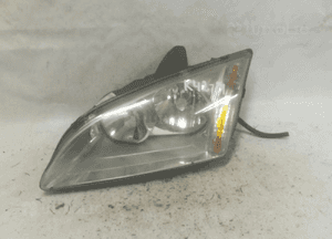 Lampa przednia lewa przód lewo ford focus MK2 1