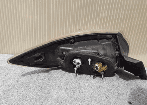 LAMPA TYLNA TYŁ PRAWA MAZDA 3 BL ORYGINAŁ WYSYŁKA! 5