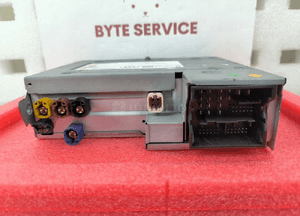 Audi oe multimedia czytnik nawigacja gps 8Y0035036 4