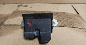Zamek klapy tył vw seat nr 1P0827505A 2