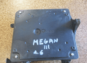 MEGANE III 3 SKRZYNKA BEZPIECZNIKÓW BCM 284B15986R 2