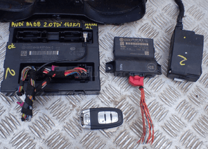 ZESTAW STARTOWY AUDI A4 B8 2,0 TDI 143 KM RADOM 5