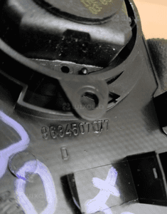 Głośnik maskownica konsoli prawy Peugeot 307 9634507077 3