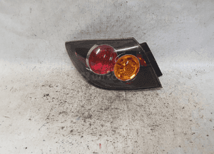 Lampa tylna lewa tył lewo mazda 3 hb lift 1