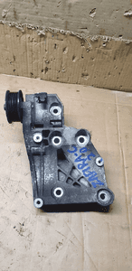 Łapa mocowanie sprężarki klimatyzacji Opel Zafira C 2.0 CDTI 55582510 3