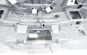 Klapa bagażnika tył peugeot 308 T9 ii hb 9