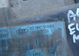 Lampa prawa przednia lift audi A4 B5 fl 8D0941004AK europa radom 4