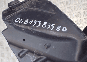 Obudowa filtra powietrza audi A4 B6 06B133835BD radom 3