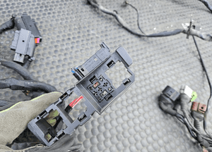 Wiazka 8E1971072EQ Instalacja Silnika 2.0 ALT 20V 130KM Europa Manual Audi A4 B6 11