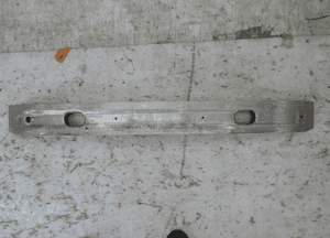 Audi A4 B9 8W0 idealna belka przednia 5