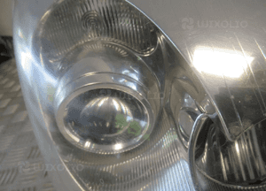 Lampa przednia przód prawa toyota avensis ii T25 soczewka 2003-2006 5