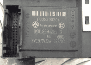VW PASSAT B6 PODNOŚNIK SZYBY LEWY PRZÓD 1K0959792G 4