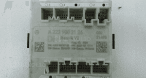 MODUŁ STEROWNIK KOMFORTU DRZWI MERCEDES S W223 V223 2020- A2239002126 10