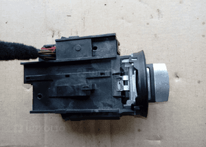 VW Passat B6 STACYJKA KLUCZYK 2