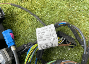 Kamera cofania klapa tylna bmw F33 F83 instalacja 2