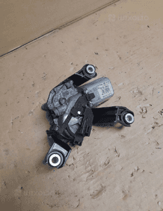 SILNICZEK WYCIERACZKI TYŁ YARIS I 53014212 1