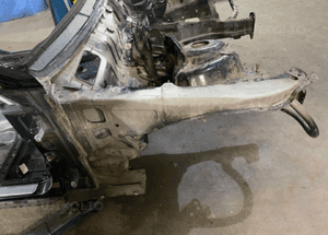 Mercedes CL 216  karoseria 4 matic ćwiartka błotnik tył pas słupek dach podluznica 6