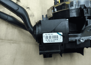 Audi A4 B6 B7 A6 C6 przełącznik pod kierownicę świateł kierunkowskazów  tempomatu4E0953521A  4E0953521E 5
