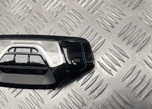 Bmw F40 lampka podsufitki oświetlenie wnętrza 9891143 8