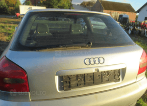 Klapa bagażnika audi A3 8L 3D LY7M 1996-2000 1
