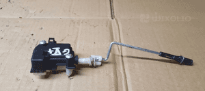 Siłownik klapki wlewu paliwa VW Golf V Plus 5M0810773 2