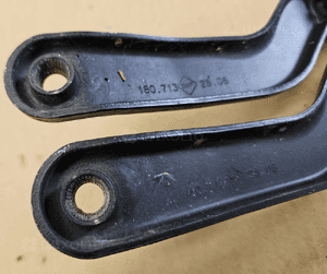 Ford Fiesta MK6 ramię wycieraczki przód przednie prawe lewe 2