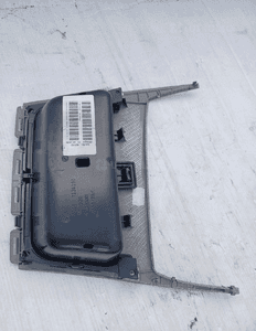 Bmw 1 E81 E87 E82 E88 schowek dekor ramka panel 7136190 3