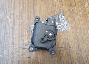 Silniczek Nagrzewnicy Mechanizm Klapy Nawiewu EUROPA AUDI A6 C5 13