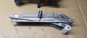 Wkład bagażnika lewarek klucz ucho hak oryginał Audi A6 C6 4F0011031 4F5012111A 4