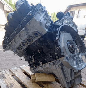 Range rover land defender sport vouge 4,4 448DT austausch silnik 6
