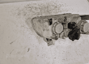 Przod przednia lampa lewa hyundai trajet 7